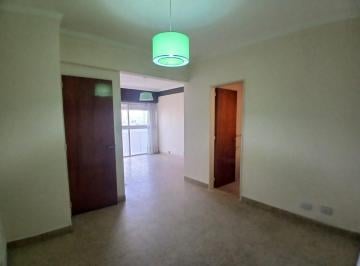 Departamento · 26m² · 1 Ambiente · Alquiler 24 Meses, Santiago del Estero y Gascon, Todo Externo.