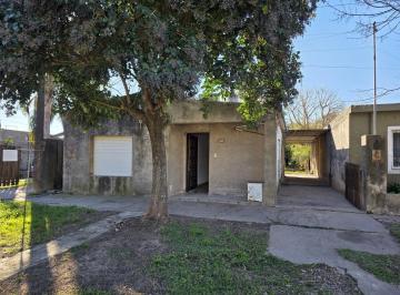 Casa · 111m² · 5 Ambientes · 1 Cochera · Casa de 3 Dorm. - Maciel