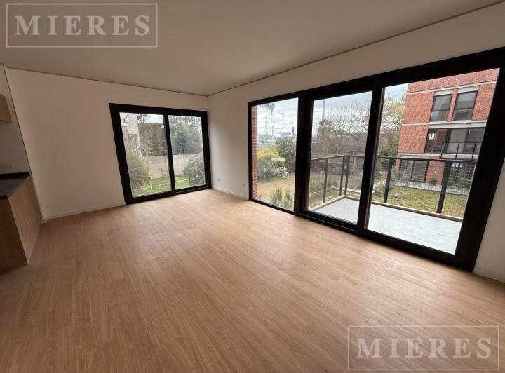 Casa · 76m² · 3 Ambientes · 1 Cochera