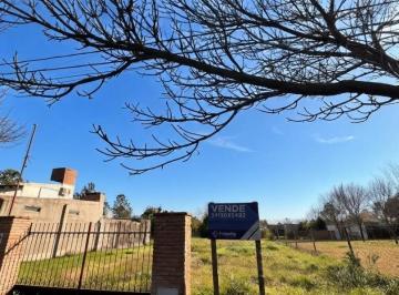 Terreno · 741m² · Terreno en Venta en Tierra de Sueños 1 Roldán