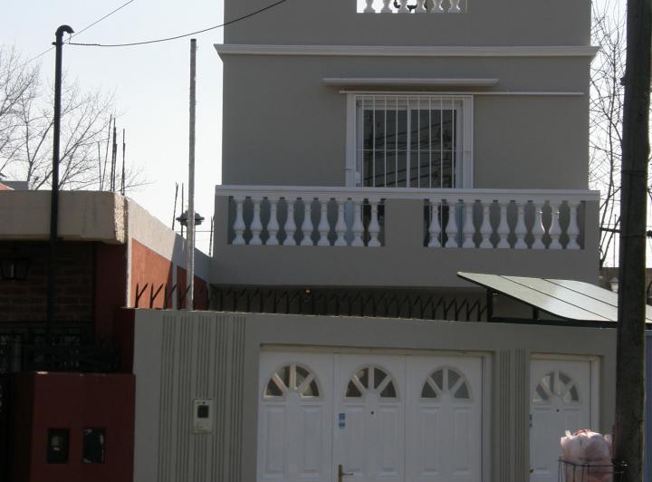 Casa · 55m² · 3 Ambientes · 1 Cochera