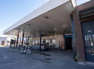 Bodega-Galpón · 90m² · 3 Ambientes · Galpon y Departamentos en Venta en Ringuelet
