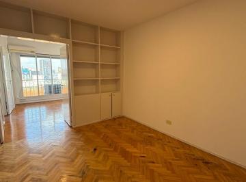Departamento de 2 ambientes, Vicente López · Departamento Monoambiente Subdividido en Alquiler. Av Maipu 311