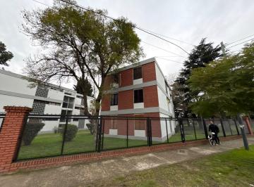 Departamento · 64m² · 4 Ambientes · Departamento en Burzaco