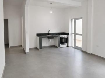 PH · 52m² · 3 Ambientes · 1 Cochera · Casa en Villa Adelina