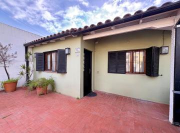 Casa · 120m² · 4 Ambientes · 1 Cochera · Venta - Casa - Muñiz