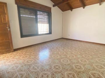 Casa de 3 ambientes, Córdoba · PH de 2 Dorm. con Patio en Barrio General Bustos