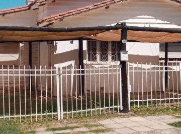 Casa · 250m² · 6 Ambientes · 10 Cocheras · Se Vende Complejode Departamentos en La Mejor Zona Carlospaz