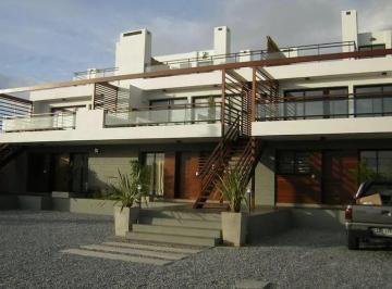Departamento · 102m² · 3 Ambientes · 1 Cochera · Apto de Dos Dorm. en Manantiales