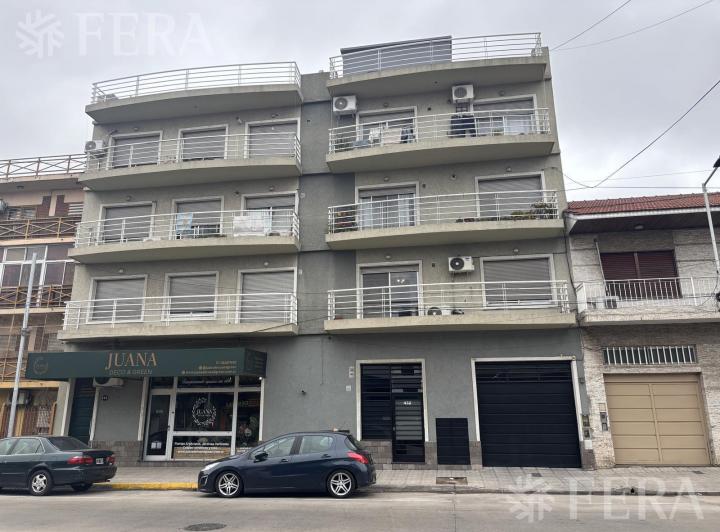 Departamento · 101m² · 4 Ambientes · 1 Cochera
