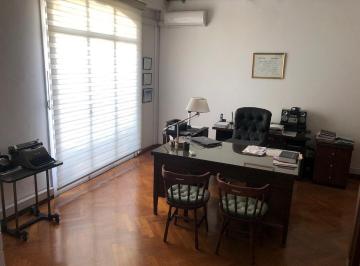 Local comercial · 670m² · 1 Ambiente · Magnifico Local en Excelente Ubicacion.