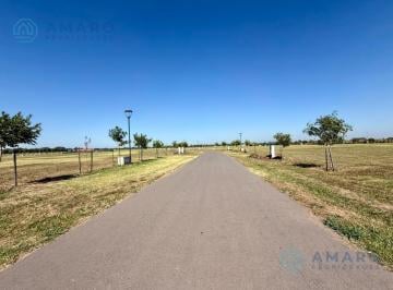 Terreno · 680m² · Venta · Terreno · Barrio Cerrado · Vida Lagoon · Funes