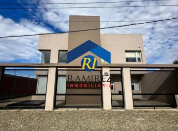 Casa · 659m² · 3 Dormitorios · Casa - Rio Gallegos