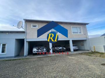 Local comercial · 400m² · Local en Venta - Santa Cruz - Rio Gallegos - Doctor Luis Pampliega Nº3.143