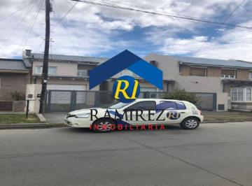 Casa · 300m² · 4 Dormitorios · Casa en Venta - Santa Cruz - Rio Gallegos - Alcorta Nº855