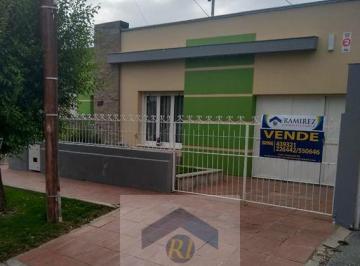 Casa · 2 Dormitorios · 1 Cochera · Casa en Venta - Barrio Tomas Fernadez - Brasil Nº1.542 / N°436 - Rio Gallegos - Santa Cruz
