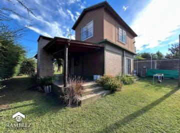 Casa · 806m² · 4 Dormitorios · Casa en Venta - Cordoba - Calamuchita - Villa del Dique