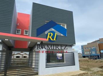 Casa · Departamento en Venta - Santa Cruz - Rio Gallegos - Barrio El Faro - Leandro Masci Nº43
