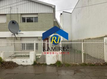 Casa · 204m² · 2 Dormitorios · Casa en Venta - Santa Cruz - Rio Gallegos - Alberdi Nº636