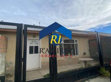 Casa · Casa en Venta - Santa Cruz - Rio Gallegoos - Barrio Nº122 Viviendas - Rafael Salgan Nº1.978