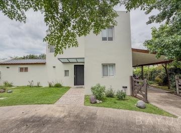 Casa · 160m² · 5 Ambientes · Venta - Casa en Altos de Manzanares - Pilar