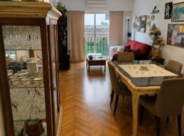 Departamento · 69m² · 4 Ambientes · Venta Departamento de 4 Ambientes con Balcón Al Contrafrente en Retiro