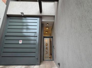 Departamento de 1 ambiente, Morón · Monoambiente Moderno Al Frente con Balcón – Morón Centro