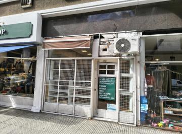 Local comercial · 22m² · Alquiler de Local Comercial Sobre Juramento Casi Esquina Arcos - Belgrano