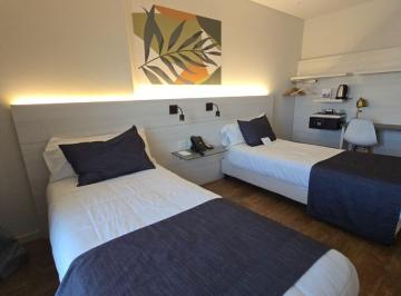Oficina comercial · 28m² · 1 Ambiente · Habitacion en Importante Hotel de Rosario Bv. Rondeau 100 Barrio Arroyito