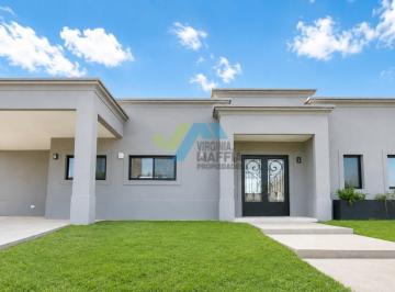 Casa · 220m² · 4 Ambientes · 2 Cocheras · Casa en Venta en Monet Los Cardales, Campana, G. B. a Zona Norte