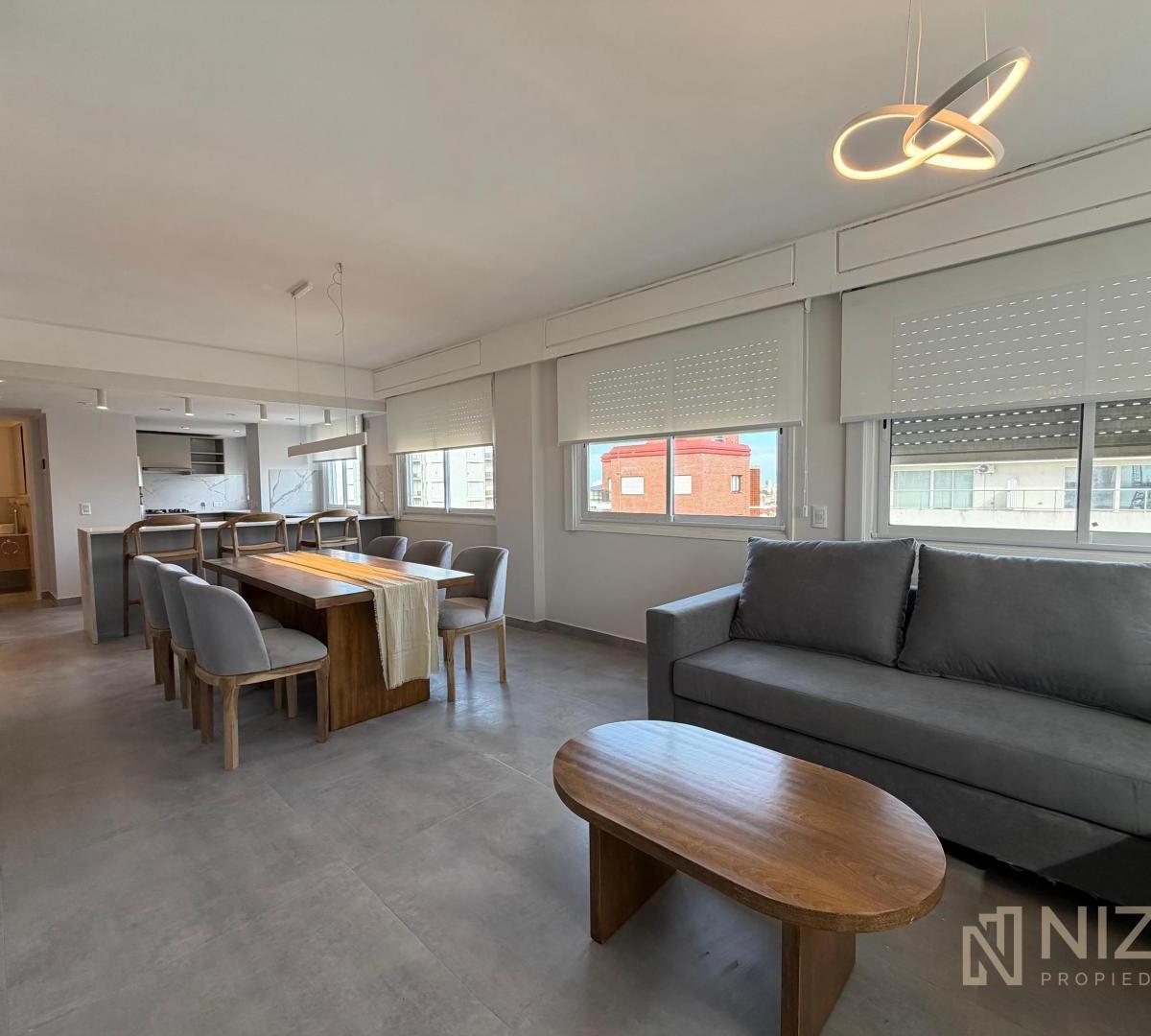 Departamento de 4 ambientes con vista al mar y cochera