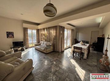 Casa de 4 ambientes, Esteban Echeverría · Venta Monte Grande Casa 4 Ambientes Toma Dpto en Parte de Pago y Es Apto Credito