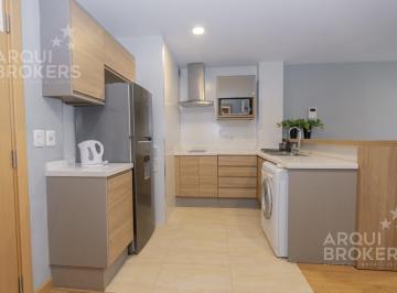 Departamento · 49m² · 2 Ambientes · 1 Cochera · Apartamento de 1 Dormitorio en Venta en Pocitos con Garaje - 302