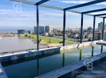 Departamento · 250m² · 4 Ambientes · 3 Cocheras · Apartamento 3 Dorm. con 3 Garajes en en Rambla del Puerto del Buceo