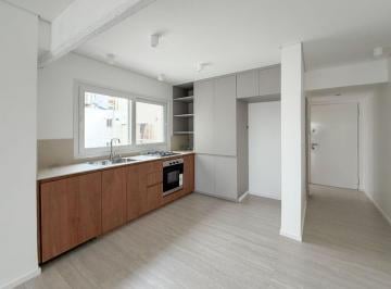 Departamento de 3 ambientes, Almagro · 3 Amb Reciclado a Nuevo con Terraza de 30 m² - Almagro