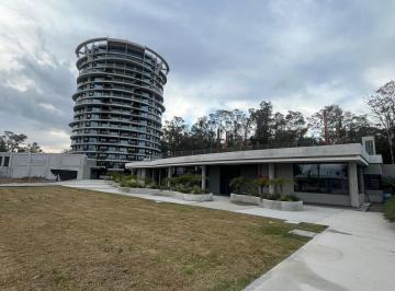 Departamento · 63m² · 3 Ambientes · 1 Cochera · Apartamento de Dos Dorm. en Venta en Parque Roosevelt - 104