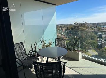 Departamento · 74m² · 3 Ambientes · 1 Cochera · Apartamento de Dos Dorm. en Venta en Parque Roosevelt - 701