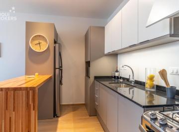 Departamento · 46m² · 2 Ambientes · 1 Cochera · Venta Apartamento un Dormitorio en Capurro - 2304b