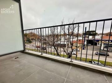 Departamento · 64m² · 3 Ambientes · 1 Cochera · Venta Apartamento Dos Dorm. en Buceo - 301