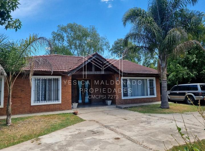 Casa · 135m² · 4 Ambientes · 1 Cochera