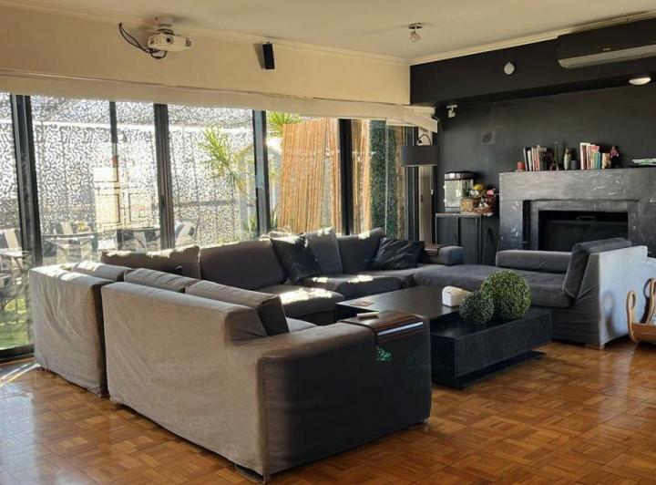 Departamento · 201m² · 3 Ambientes · 1 Cochera