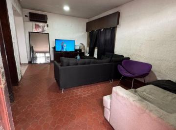 PH · 75m² · 4 Ambientes · 1 Cochera · Venta PH 4 Ambientes con Cochera - Oportunidad