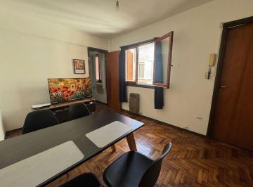 Departamento de 2 ambientes, San Cristobal · Departamento 2 Ambientes en Venta, por Escalera y con Baulera. Ideal Renta.