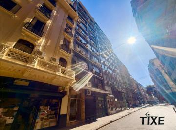 Oficina comercial de 2 ambientes, Tribunales · Tribunales. Oficina 49 m². Equipada. Luz y Sol.