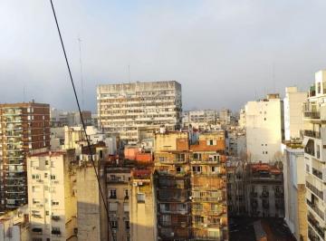 Departamento de 2 ambientes, Recoleta · Excelente Departamento de 2 Ambientes Superluminoso, Vista Panoramica $500.000 Bajas Expensas