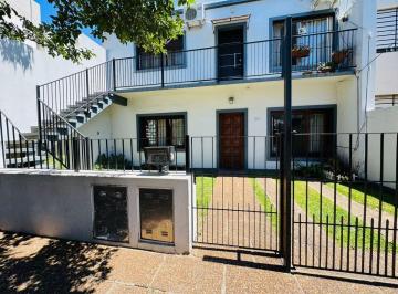 PH · 91m² · 4 Ambientes · 1 Cochera · Venta PH 4 Amb en Pb Cochera Jardin Parrilla Munro