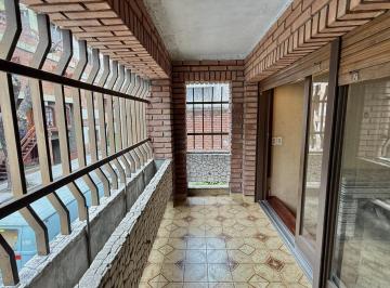 Casa · 141m² · 5 Ambientes · 2 Cocheras · Casa en Parque Chacabuco