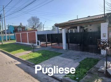 Casa · 85m² · 3 Ambientes · 2 Cocheras · Casa en Venta Hurlingham