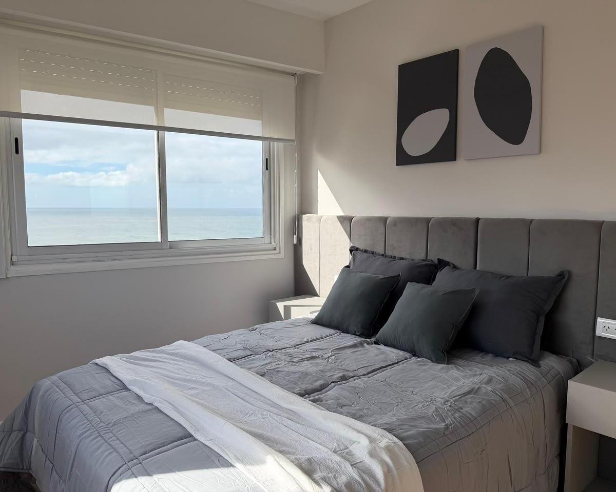 Venta departamento 4 ambientes con cochera y vista panorámica al mar