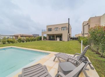 Casa · 167m² · 5 Ambientes · 2 Cocheras · Venta Casa San Pablo 5 Amb C/pil Parr Coch